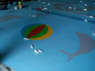 幼兒園地板