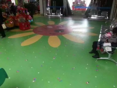 幼兒園地板