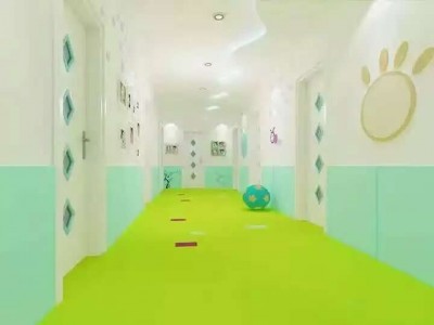幼兒園塑膠地板
