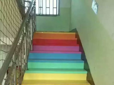 幼兒園塑膠地板